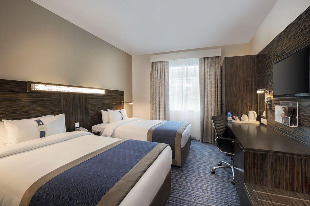 Holiday Inn Express Dubai Safa Park, An Ihg Hotel Εξωτερικό φωτογραφία
